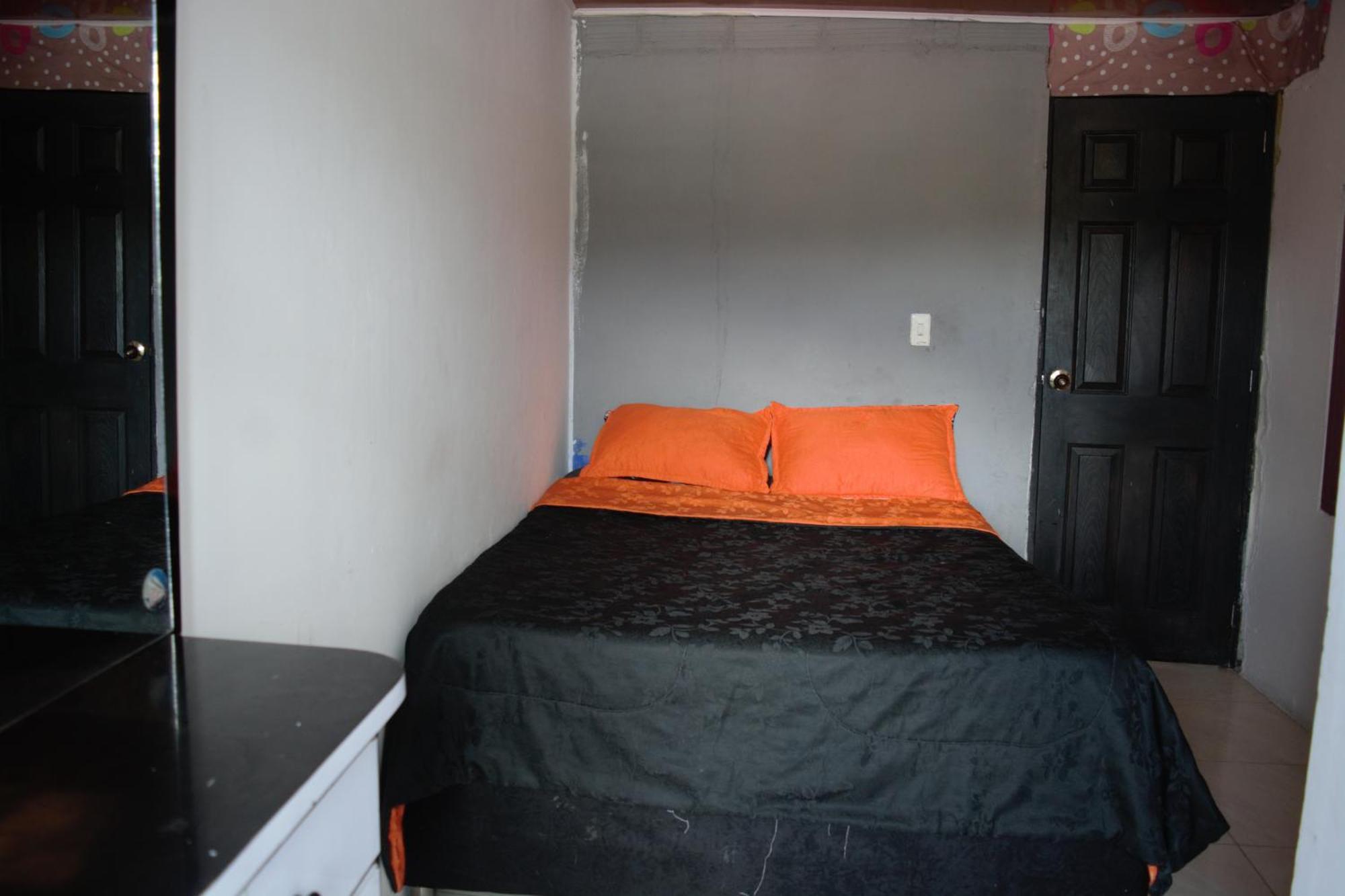 Hostal Musica Y Arte San Agustín Екстериор снимка