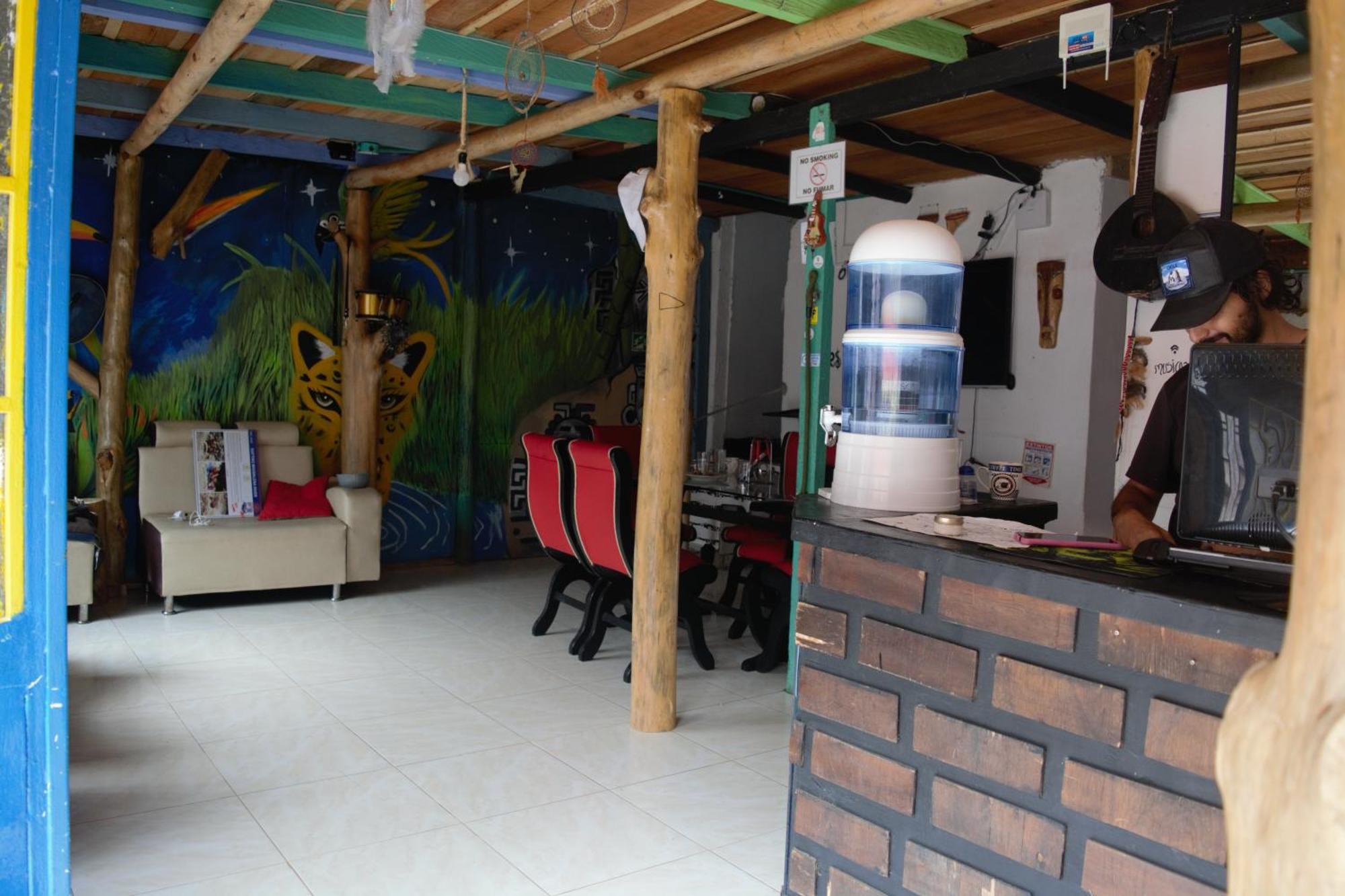 Hostal Musica Y Arte San Agustín Екстериор снимка