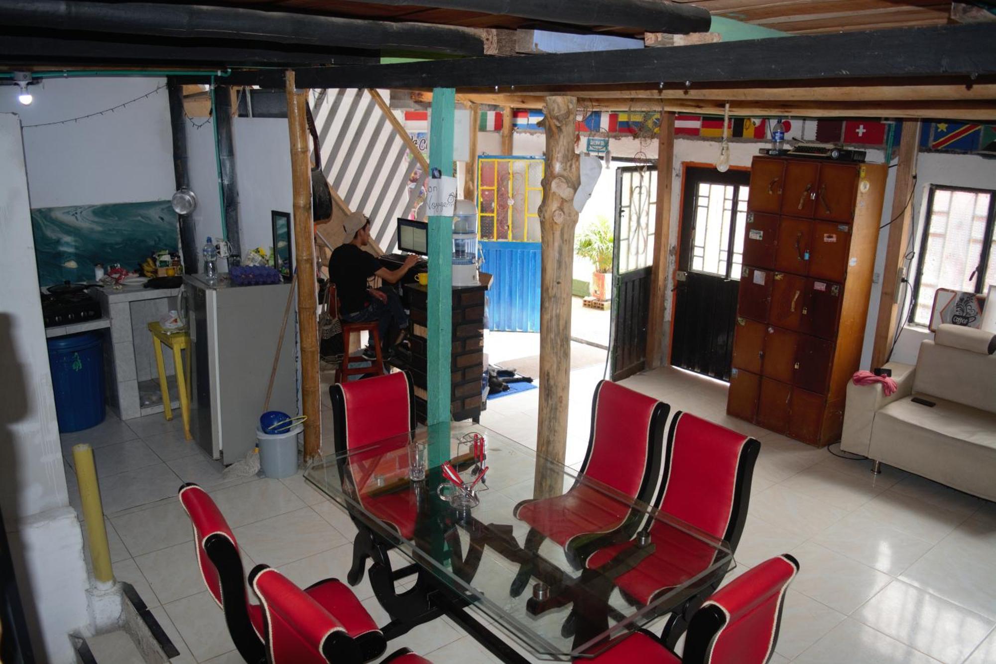 Hostal Musica Y Arte San Agustín Екстериор снимка